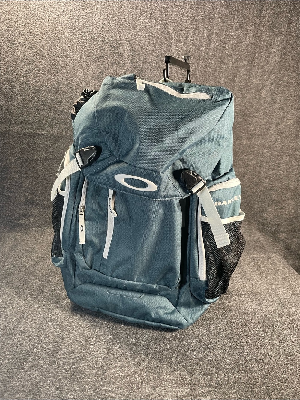 Oakley Backpack 30L Works Collection 15" Laptop Orion Blue Gray Model 92617 Teal